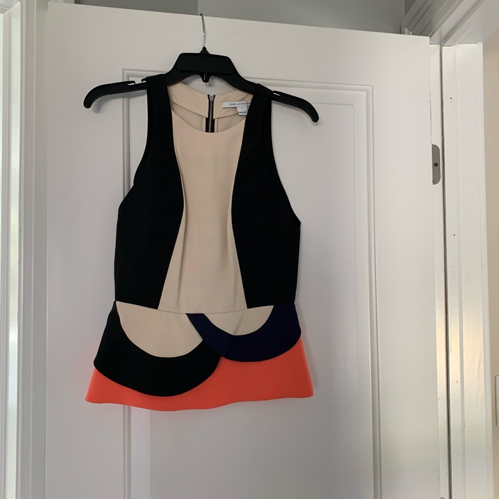 Colorblock Pattern -DVF - Picture 3 of 8